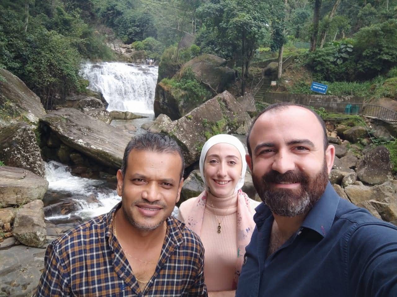Travel with Lanka Smart Tours